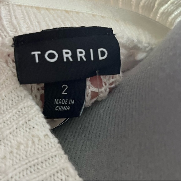 Torrid boho  festival Open Stitch Cardigan cream long line base layer Sweater 2X - Picture 8 of 8